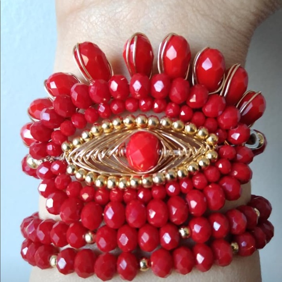 Meet your Posher, Estela - Picture 1 of 1